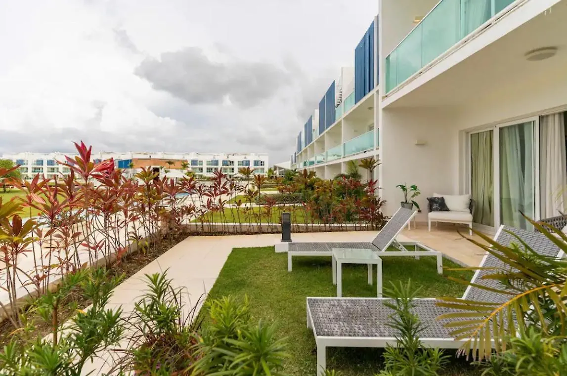 Apartamento Acceso Directo A La Piscina A-108, A-120, A-117 Y B-137 Punta Cana